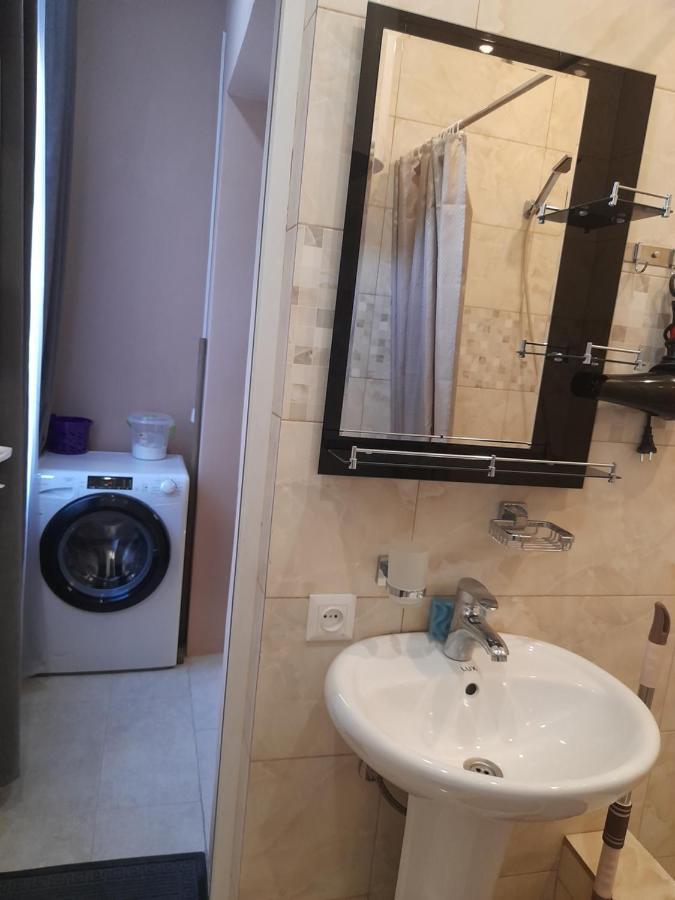 Lela Guest House Mestia Luaran gambar