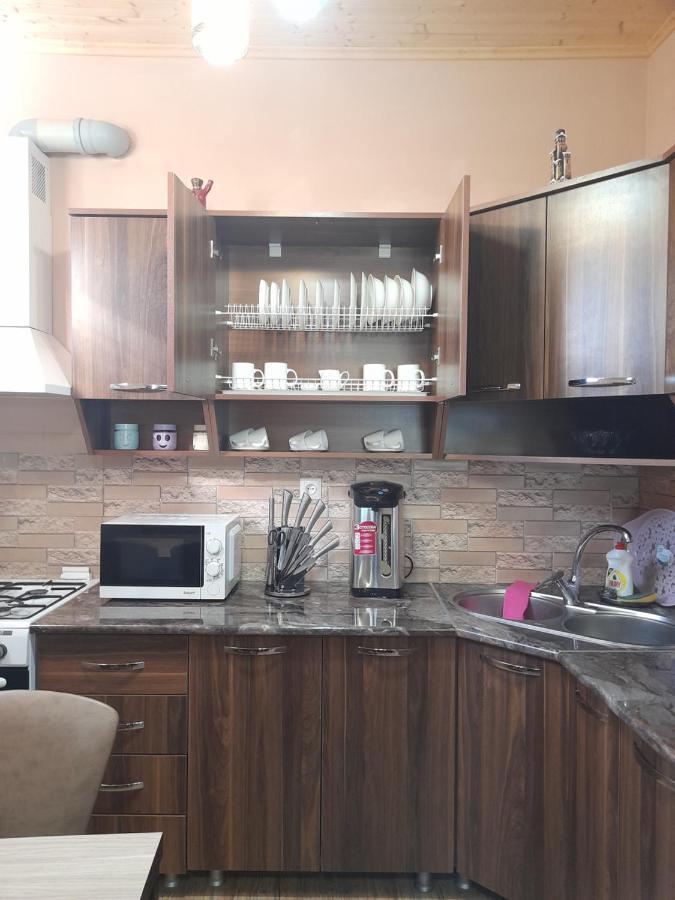 Lela Guest House Mestia Luaran gambar