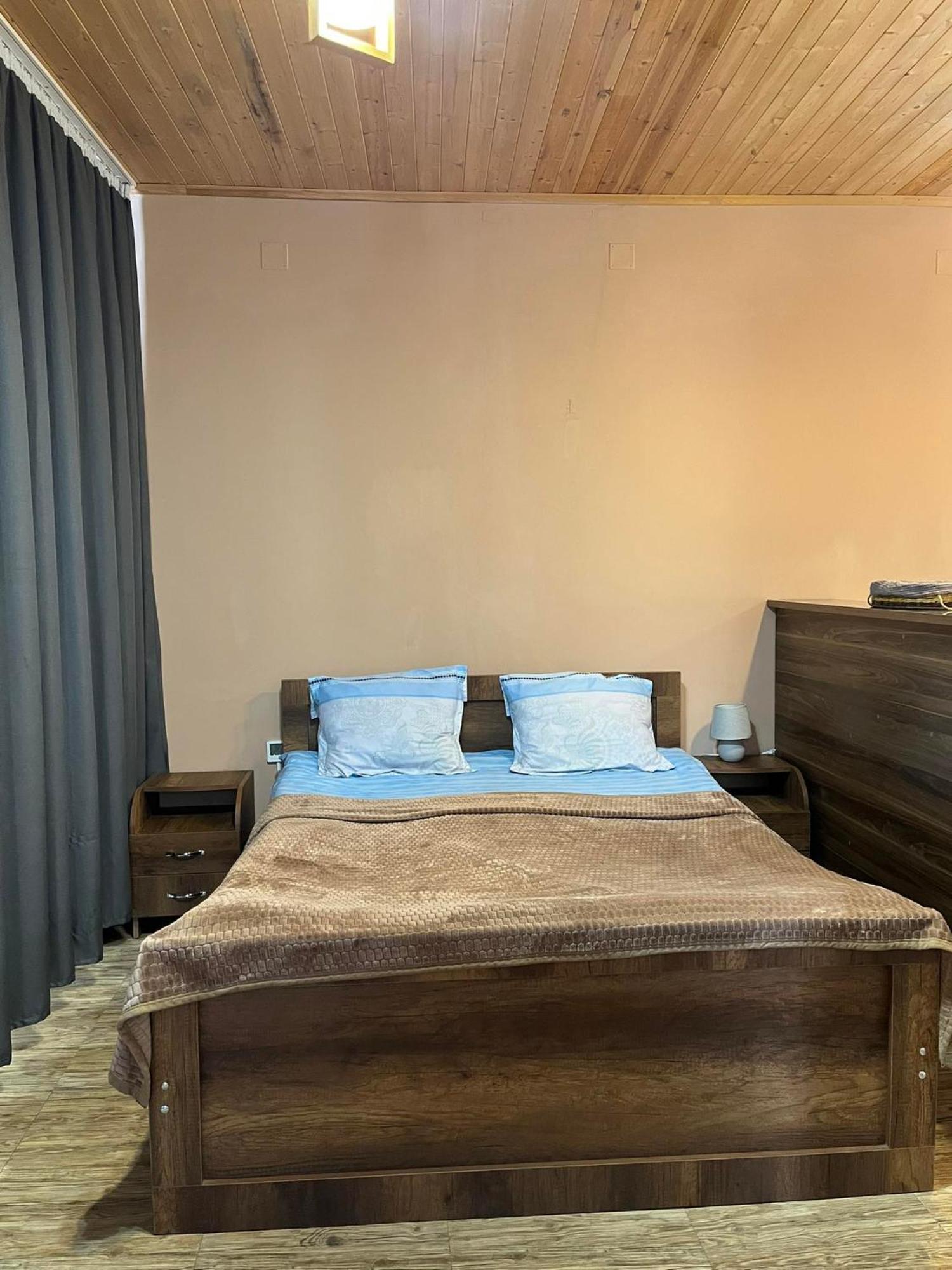 Lela Guest House Mestia Luaran gambar